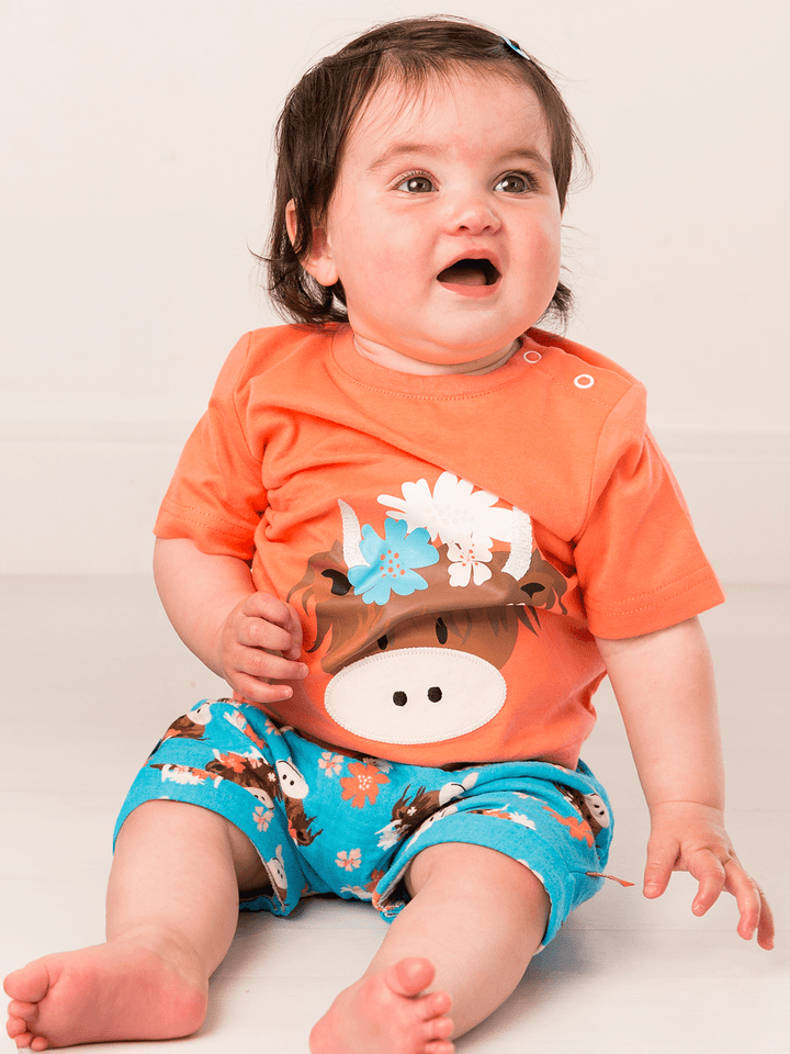 Bonnie Highland Cow Tee - Blade & Rose UK