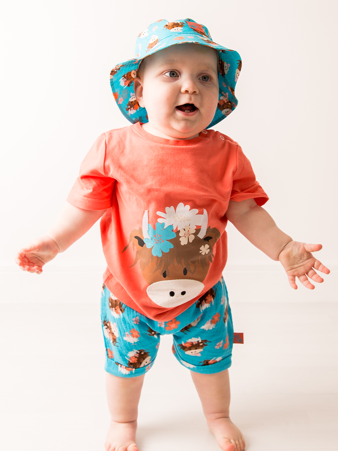 Bonnie Highland Cow Lightweight Summer Outfit (2PC) - Blade & Rose UK