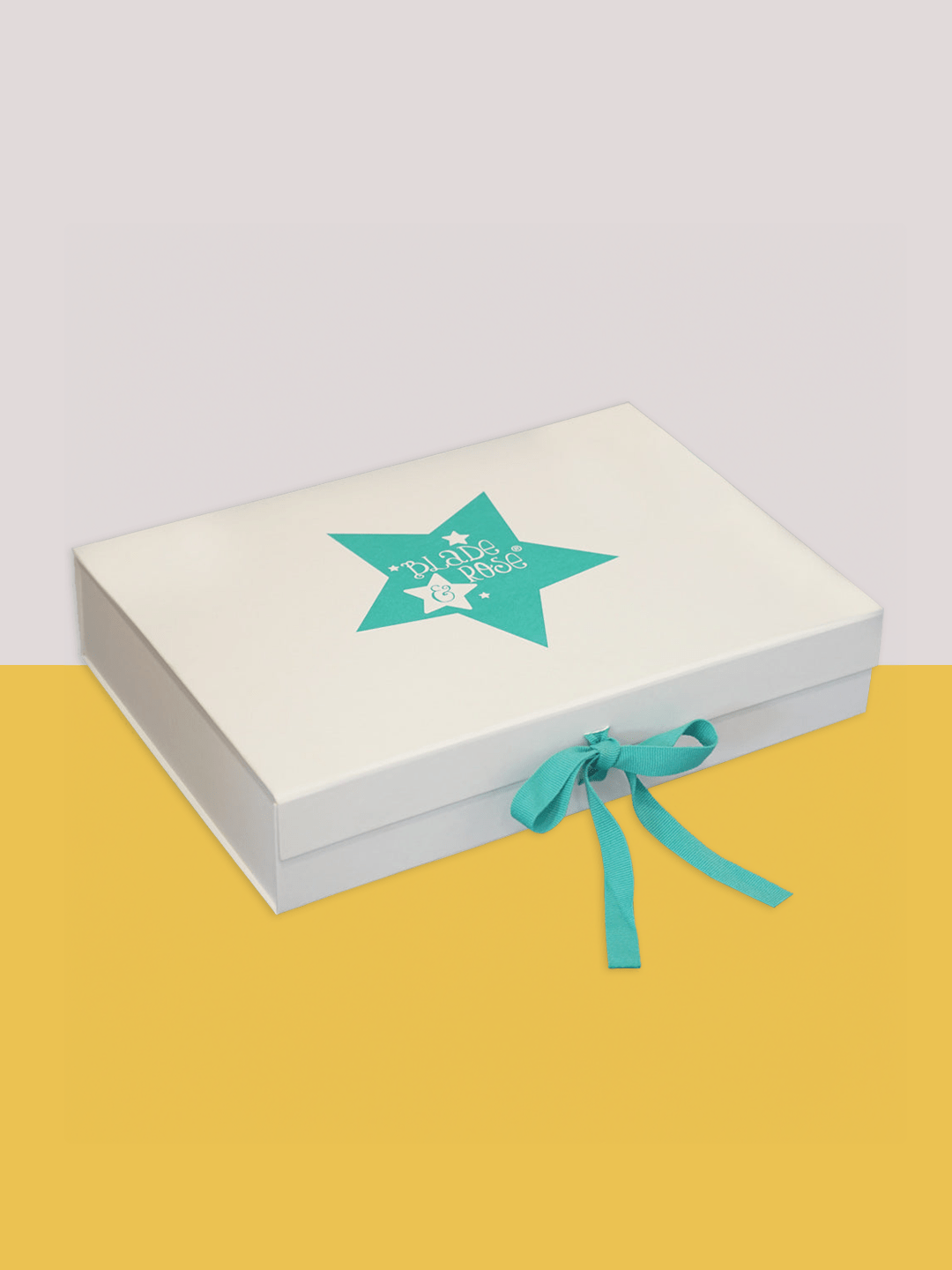 Honey Bee Gift Box Set - Blade & Rose UK