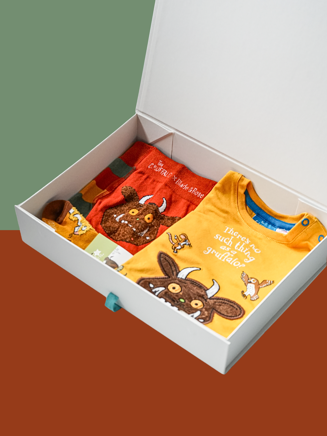 Gruffalo™ Outdoor Adventure Gift Box Set - Blade & Rose UK