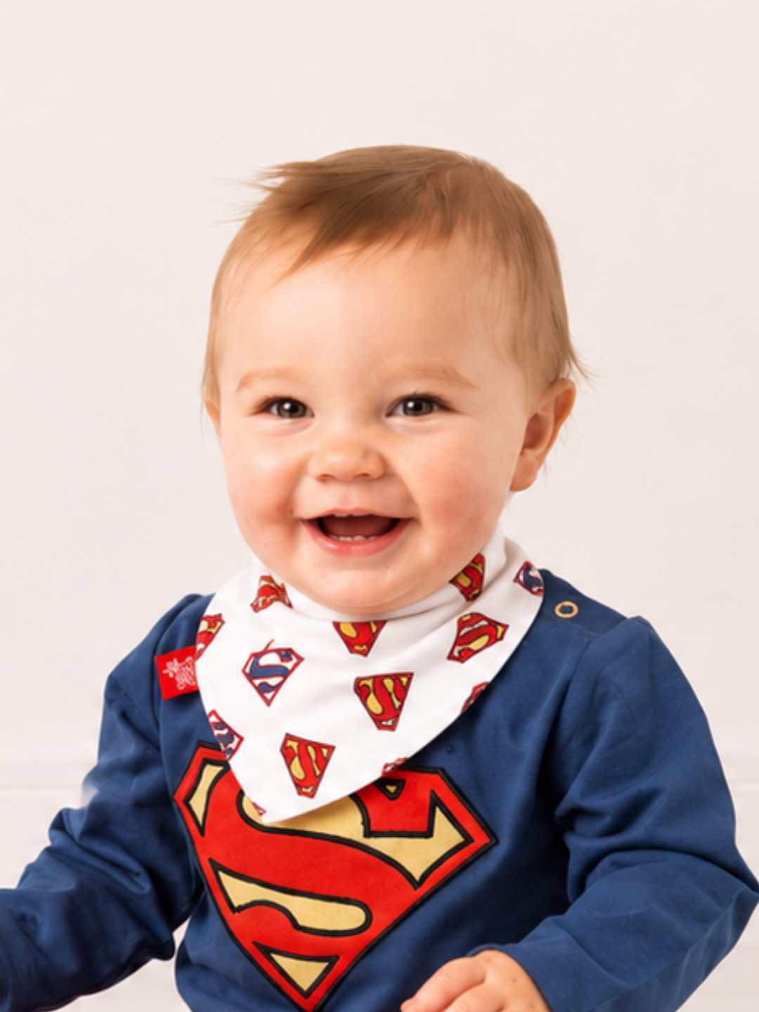 Blade & Rose x Superman™ Bib