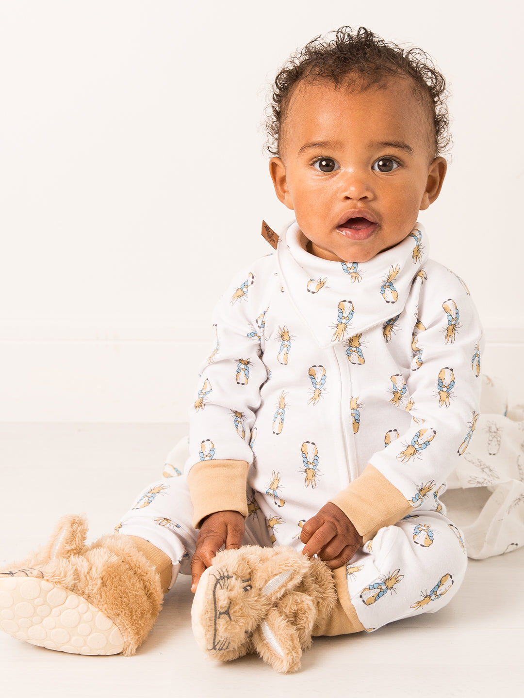 Peter Rabbit™ Fluffy Booties