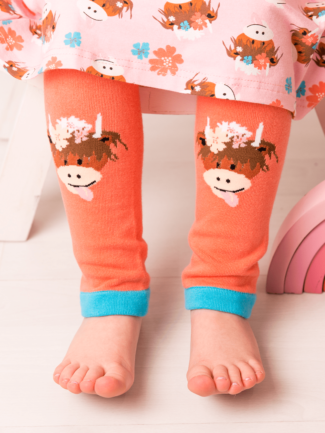 Bonnie Highland Cow Junior Leggings - Blade & Rose UK