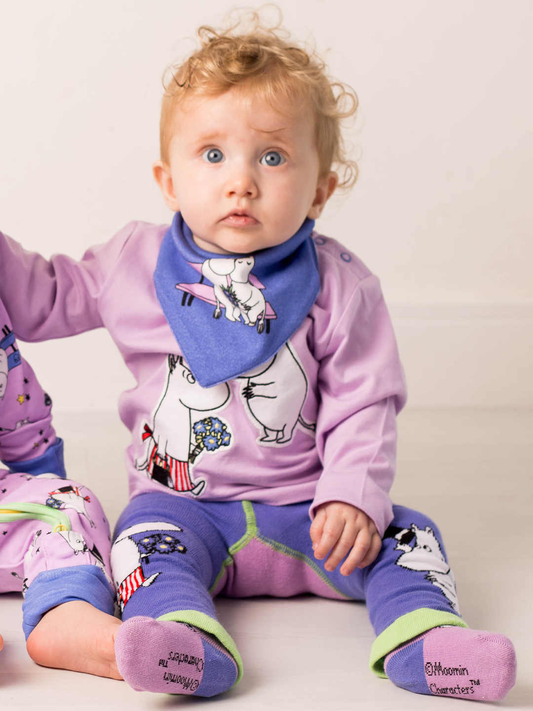 Moomin™ Organic Love Forever Warm Blue Bib - Blade & Rose UK