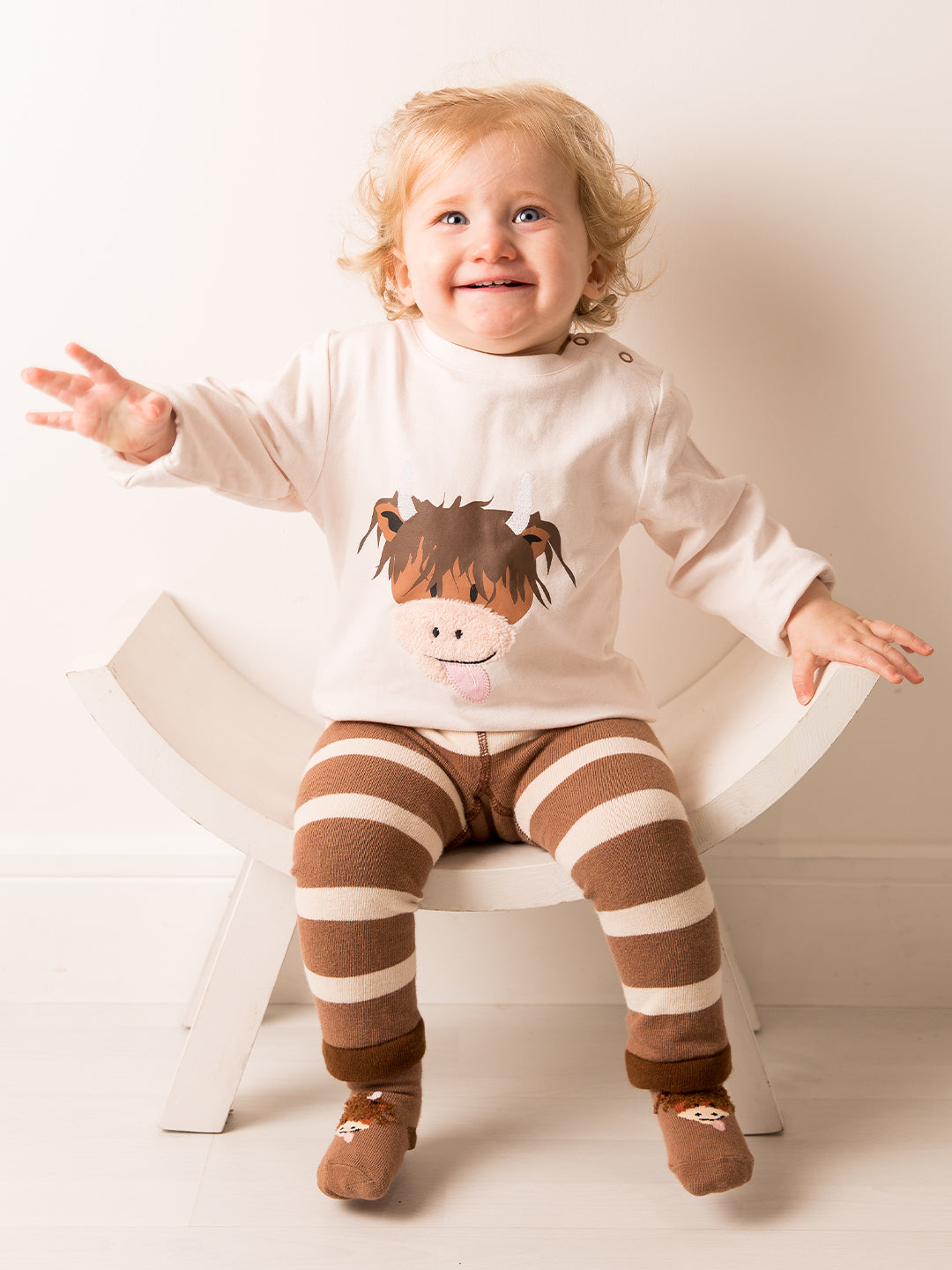 Neutral Highland Cow Gifting Set