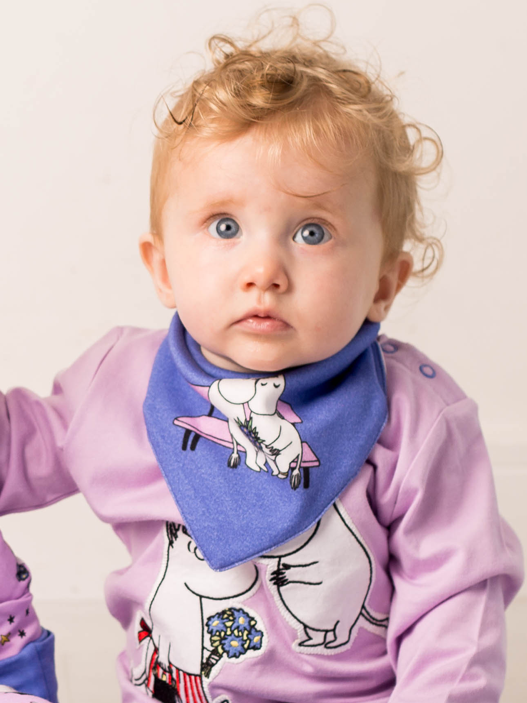 Moomin™ Organic Love Forever Warm Blue Bib