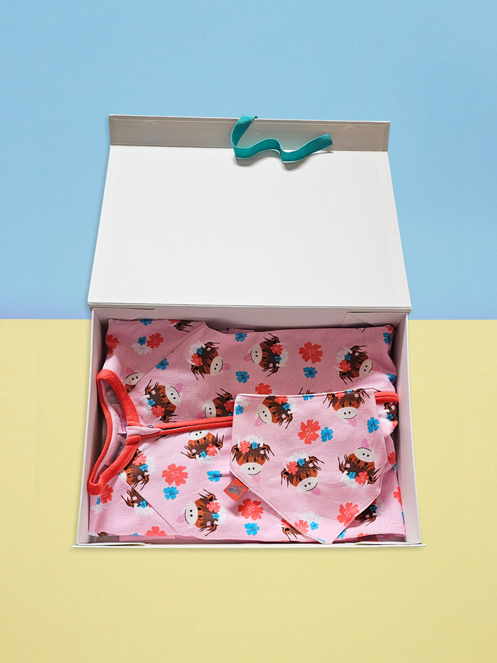 Bonnie Highland Cow Romper & Bib Gift Box Set