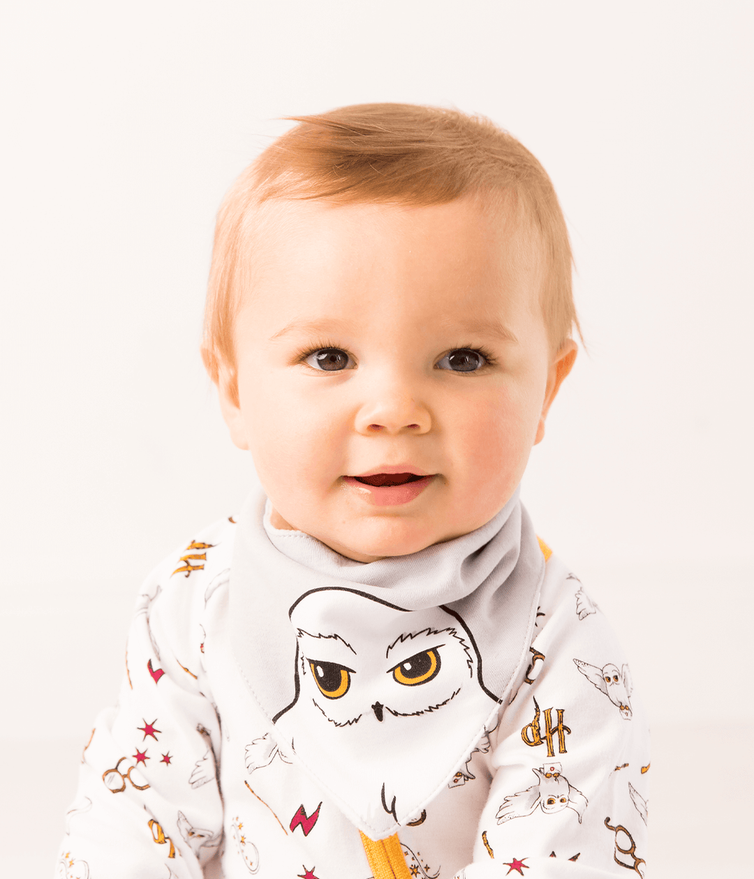 Harry Potter™ Hedwig Bib