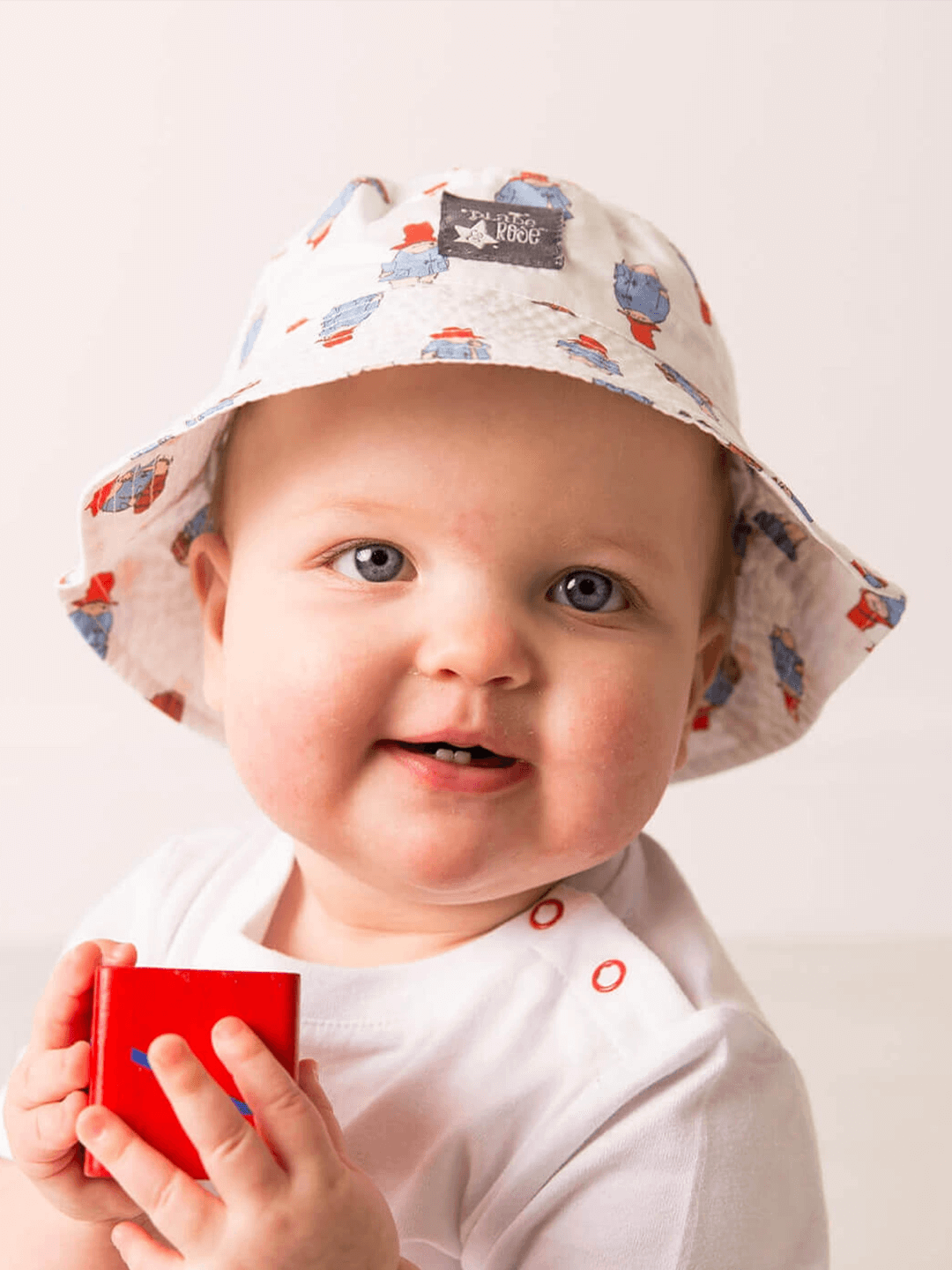 Paddington™ Loves to Travel Summer Gifting Set