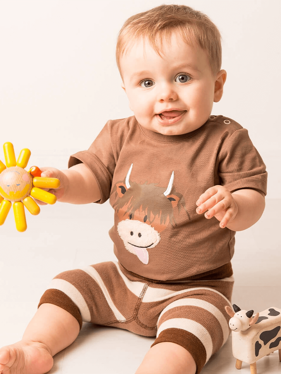 Neutral Highland Cow Tee