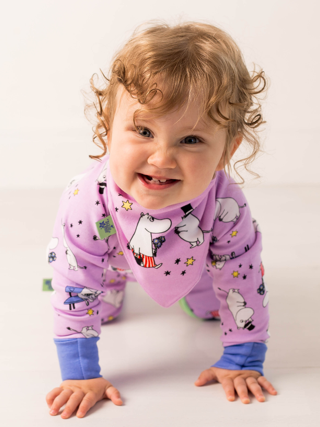 Moomin™ Organic Love Forever Light Lilac Bib