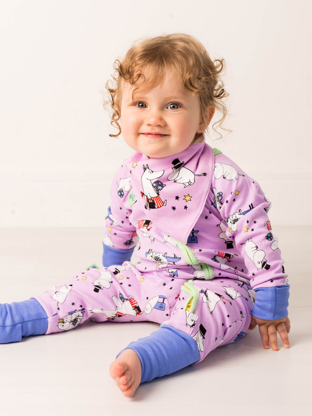 Moomin™ Organic Love Forever Light Lilac Bib - Blade & Rose UK