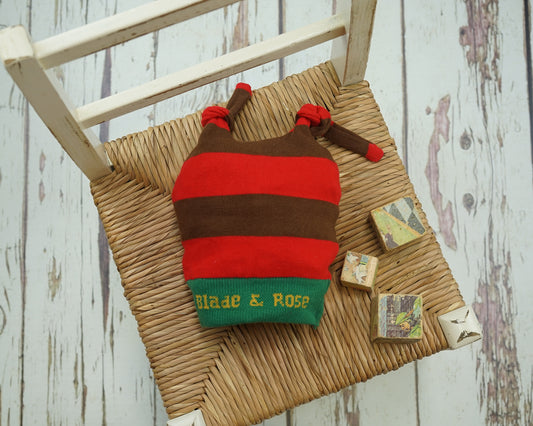 Red & Brown Knotted Hat 0-12 Months