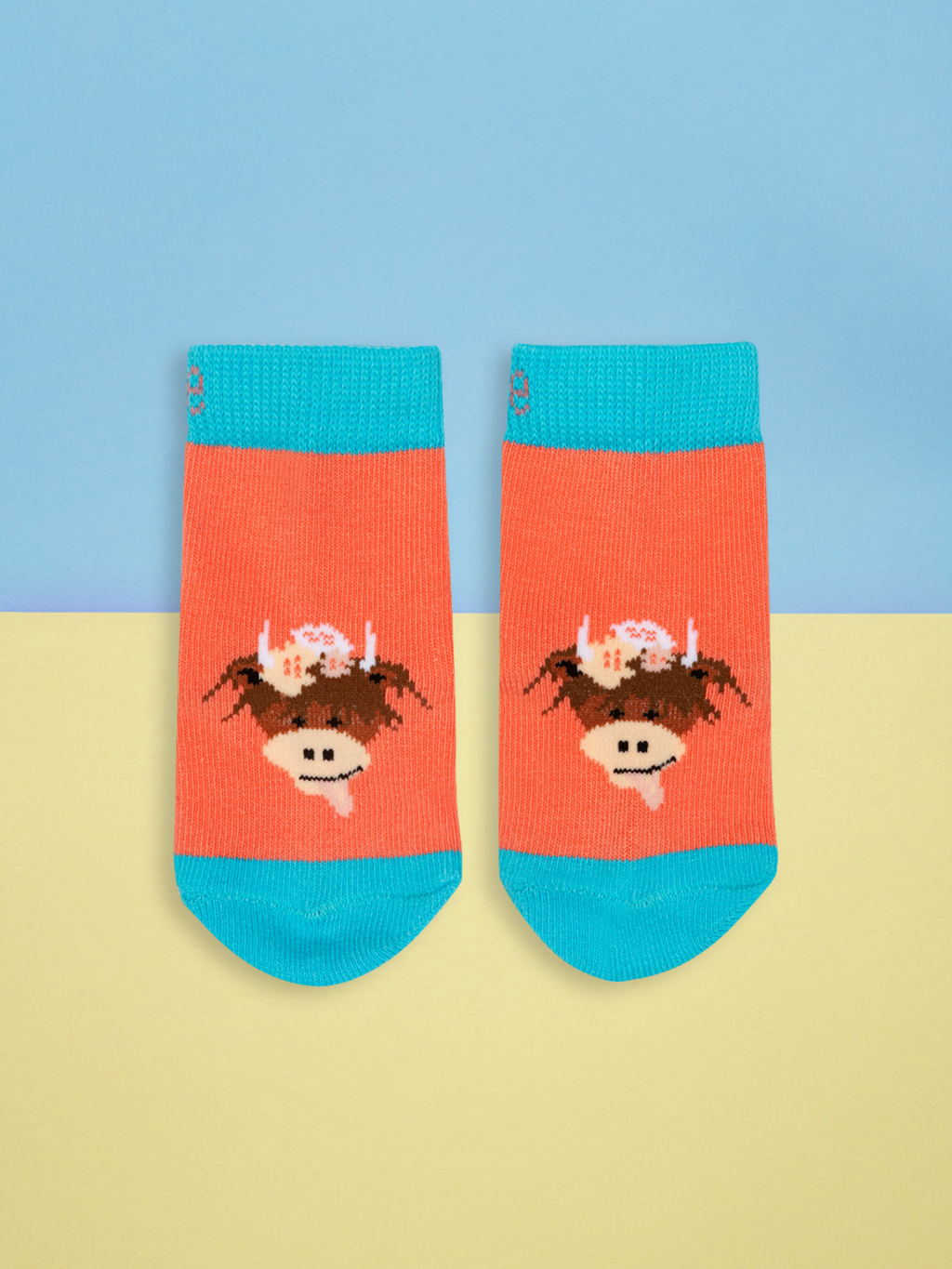 Bonnie Highland Cow Socks