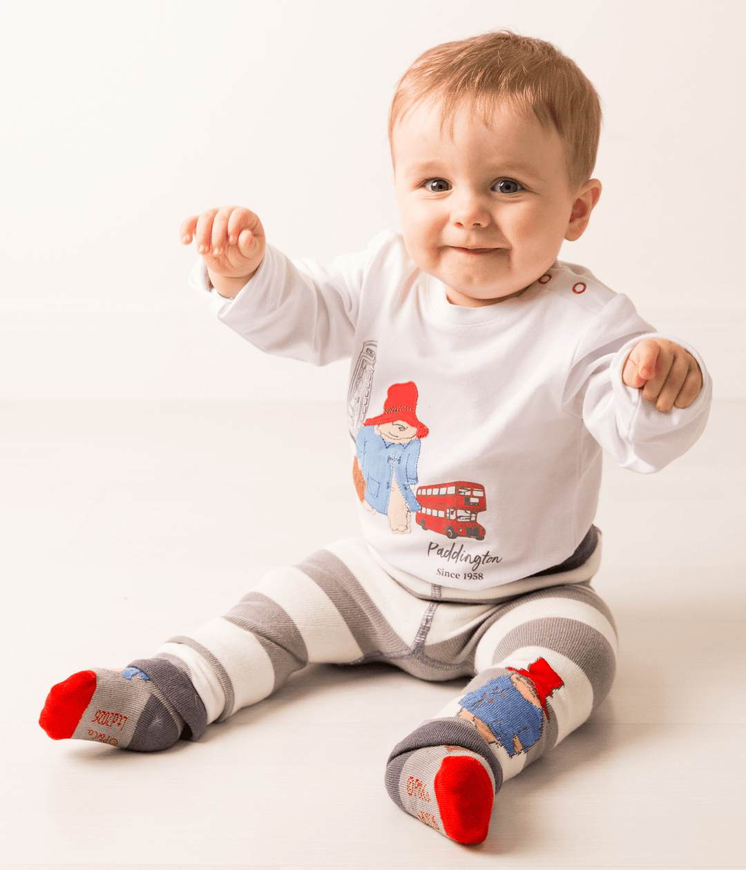 Paddington™ Loves to Travel Top