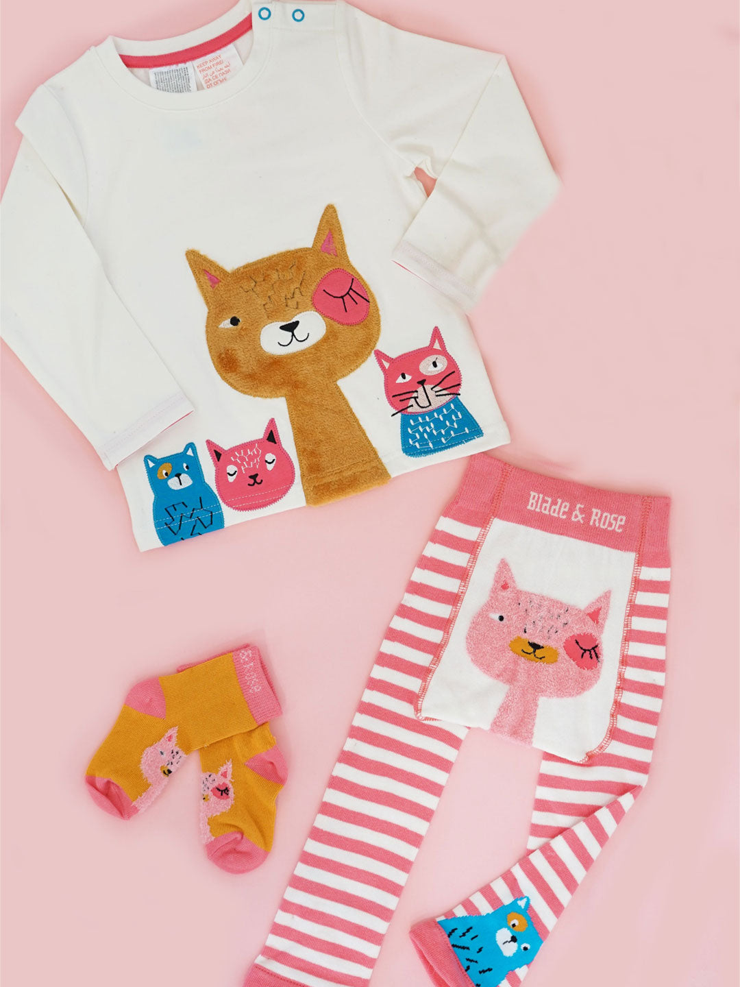 Willow the Cat Top Blade & Rose